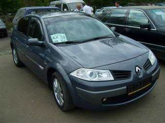 2006 Renault Megane Pics