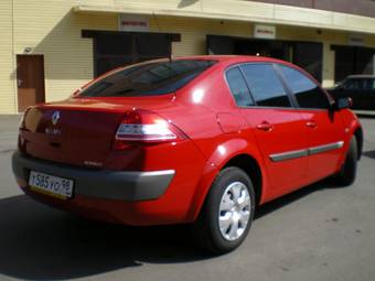 2006 Renault Megane Pictures