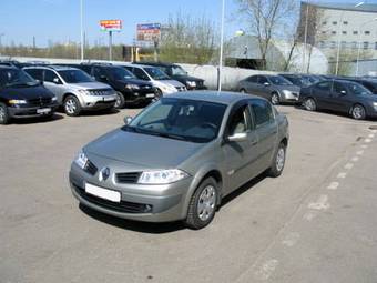 2006 Renault Megane Photos