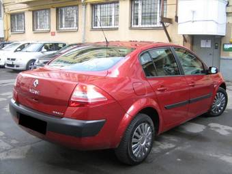 2006 Renault Megane Pictures