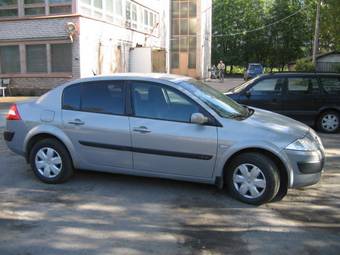 2006 Renault Megane Photos