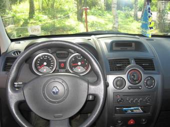 2006 Renault Megane Wallpapers