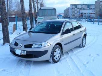 2007 Renault Megane Photos