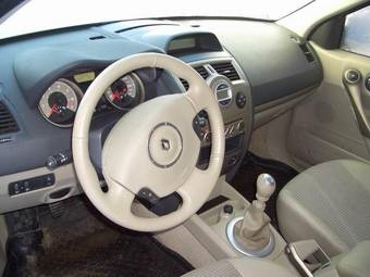 2007 Renault Megane Pictures