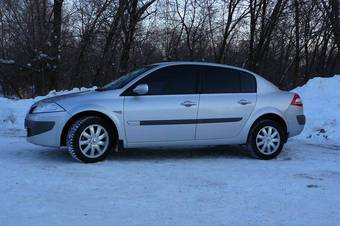 2007 Renault Megane Pictures