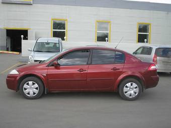 2007 Renault Megane Photos