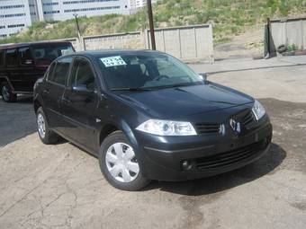 2007 Renault Megane Photos