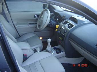 2007 Renault Megane Pictures