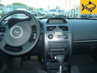 2007 Renault Megane Pictures