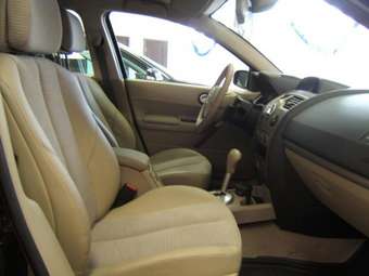 2008 Renault Megane Wallpapers