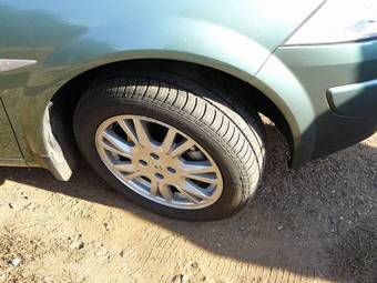 2008 Renault Megane Pics