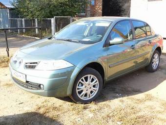 2008 Renault Megane Pictures