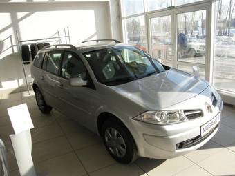 2008 Renault Megane Photos