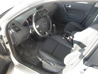 2008 Renault Megane Photos