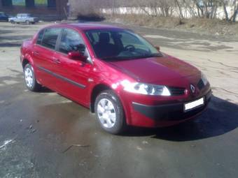 2008 Renault Megane Pictures