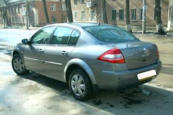 2008 Renault Megane Pictures