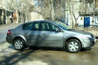2008 Renault Megane Pictures