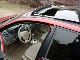 2008 Renault Megane Pictures