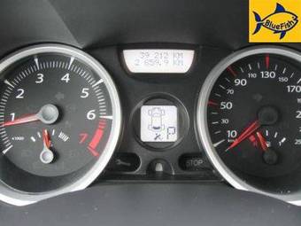 2008 Renault Megane Images
