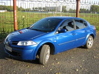 2008 Renault Megane Pictures