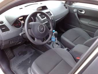 2008 Renault Megane Wallpapers