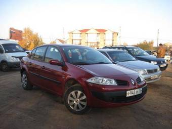 2008 Renault Megane Photos