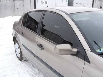 2008 Renault Megane Pictures