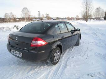 2008 Renault Megane Photos
