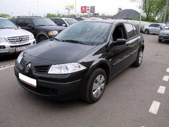 2008 Renault Megane Photos