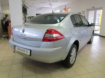 2009 Renault Megane Photos