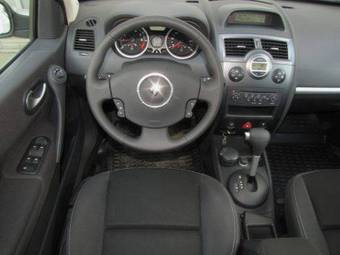 2009 Renault Megane Photos