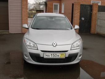 2011 Renault Megane Photos