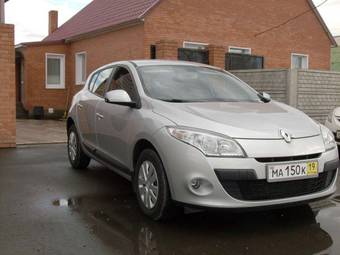 2011 Renault Megane Photos