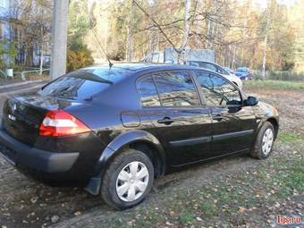 2008 Renault Megane Sedan Pictures