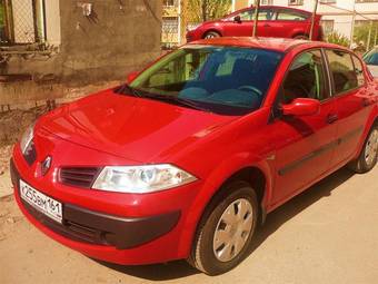 2008 Renault Megane Sedan Photos