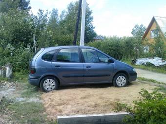 1998 Renault Scenic Photos