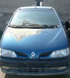 1999 Renault Scenic Photos