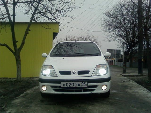 2000 Renault Scenic