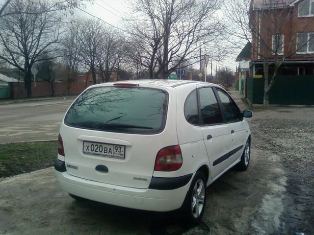 2000 Renault Scenic