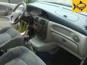 2000 Renault Scenic Images