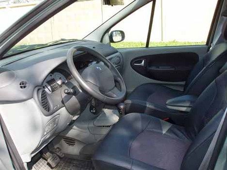 2003 Renault Scenic