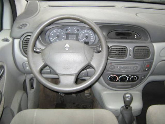 2003 Renault Scenic