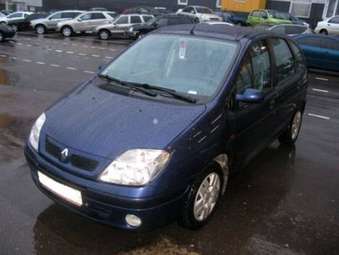 2003 Renault Scenic Photos