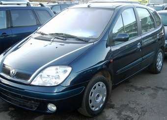 2003 Renault Scenic Photos