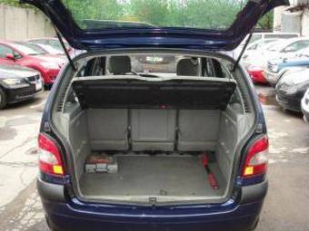 2003 Renault Scenic Photos