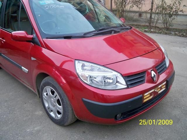 2004 Renault Scenic