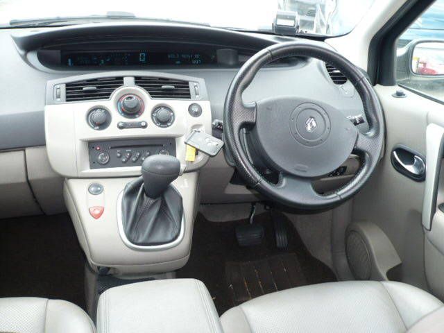 2004 Renault Scenic