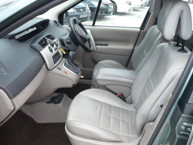 2004 Renault Scenic