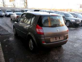 2004 Renault Scenic Images