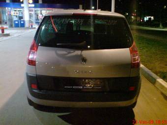 2004 Renault Scenic Photos